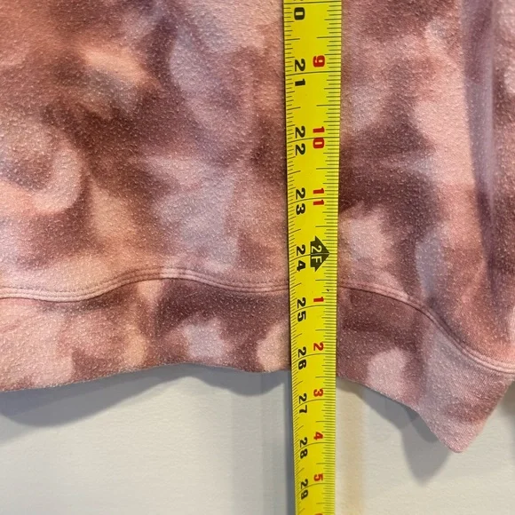 Athleta Studio To Street Sweatshirt Serene Hearth Rose Tie Dye Size Medium - Picture 4 of 5